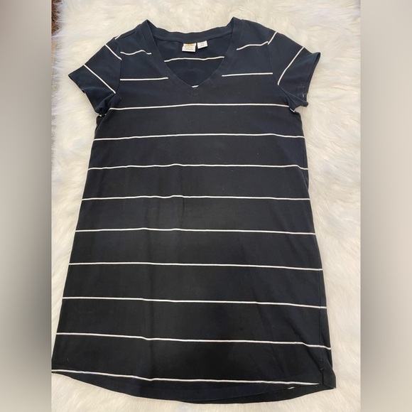 C&C California Dark Blue V-Neck dress with White Stripes - Picture 2 of 6